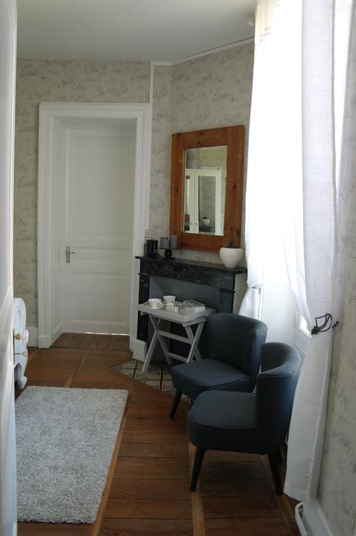 Le Chalet De Luxe Bed & Breakfast Saint-Séverin Rom bilde