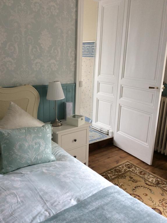 Le Chalet De Luxe Bed & Breakfast Saint-Séverin Rom bilde